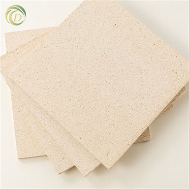 Niepalna płyta ścienna